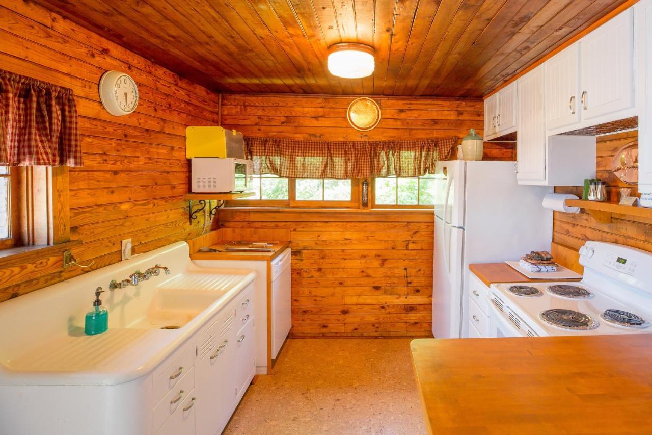 Ludlow'S Island Resort Cook Dış mekan fotoğraf