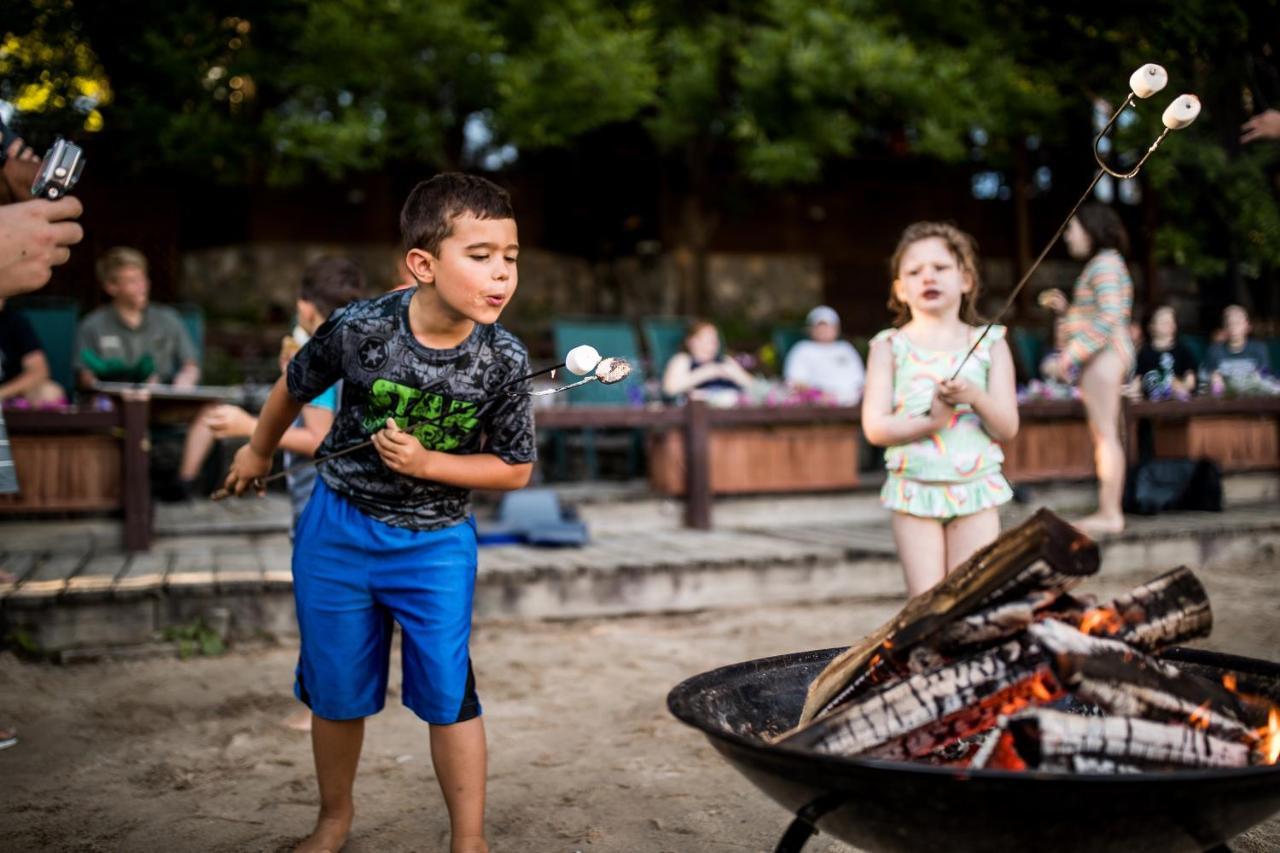 Ludlow'S Island Resort Cook Dış mekan fotoğraf